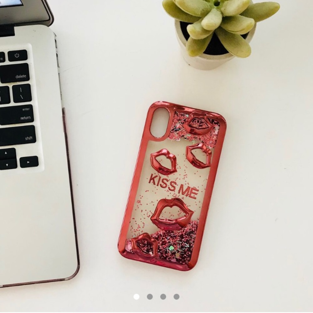 Kiss Me Lips See-through Glitter Iphone X XS Case